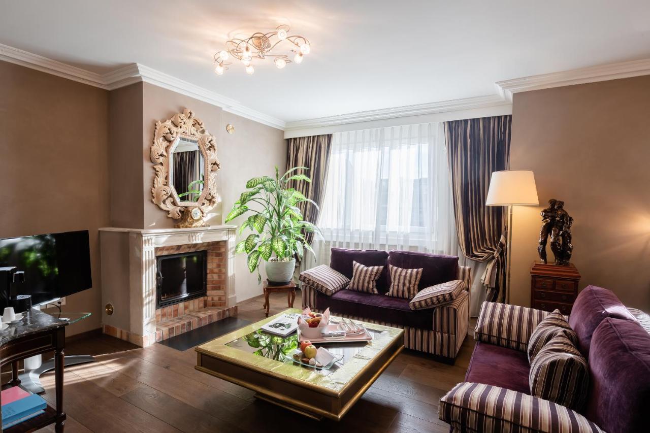فندق دو لا سيغون جنيفا المظهر الخارجي الصورة A living room