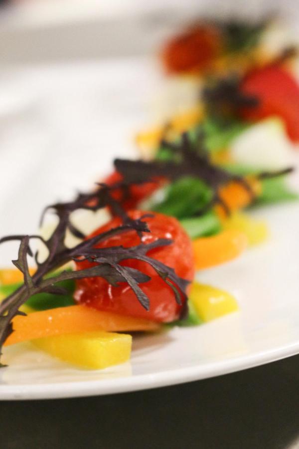 فندق دو لا سيغون جنيفا المظهر الخارجي الصورة A salad with edible seaweed